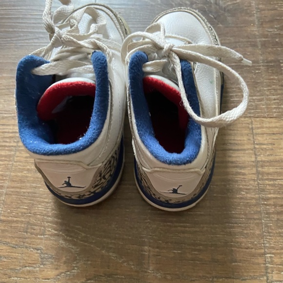 Jordan 3 Retro Bt Toddler 8c - Picture 4 of 9